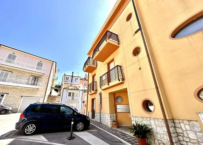 Bilo Gaspo In Centro A Numana